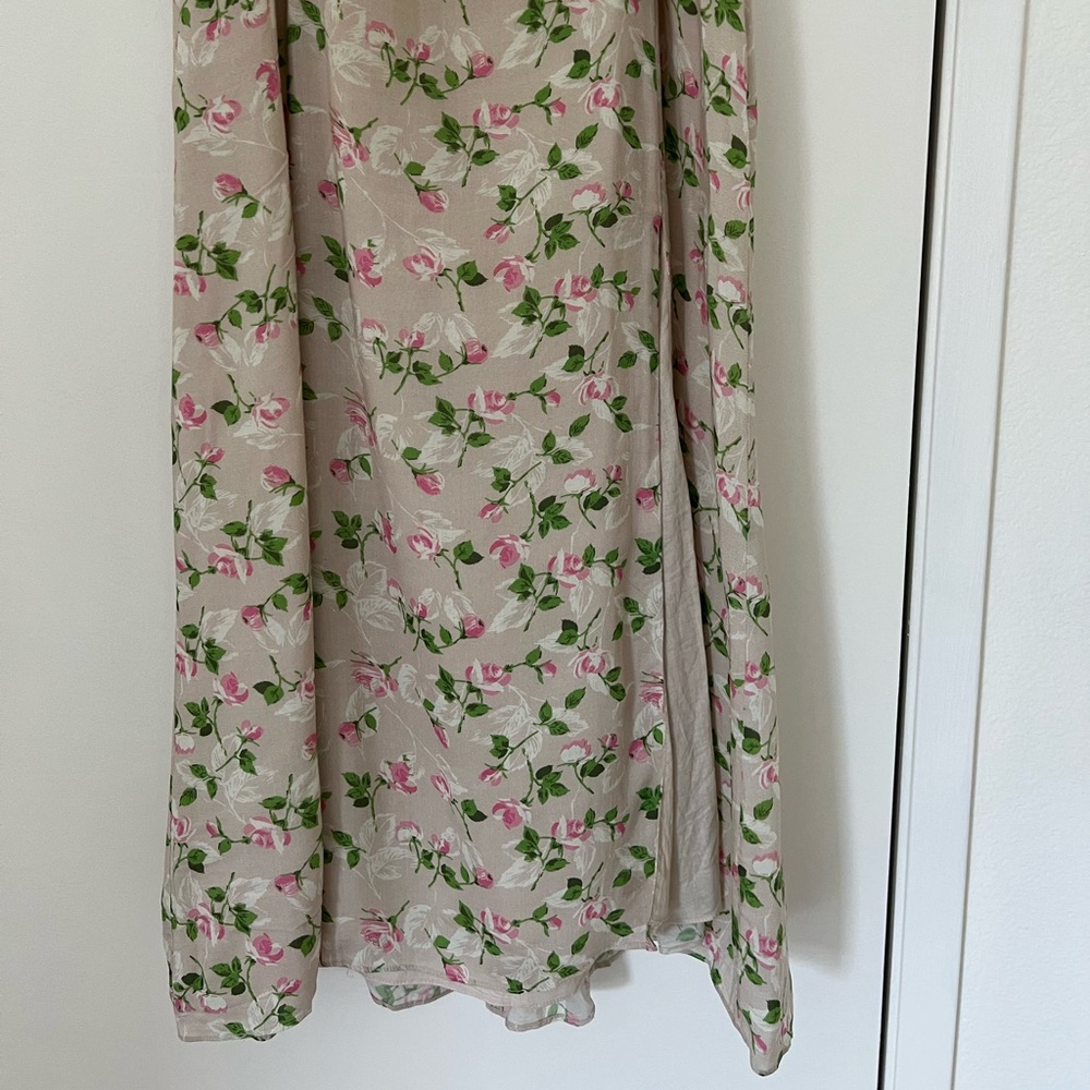 Hartley Dress in Vanessa Print
LPA Revolve - Picture 7 of 10
